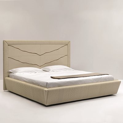 Gran_Paradiso_leather_bed_1_thumb