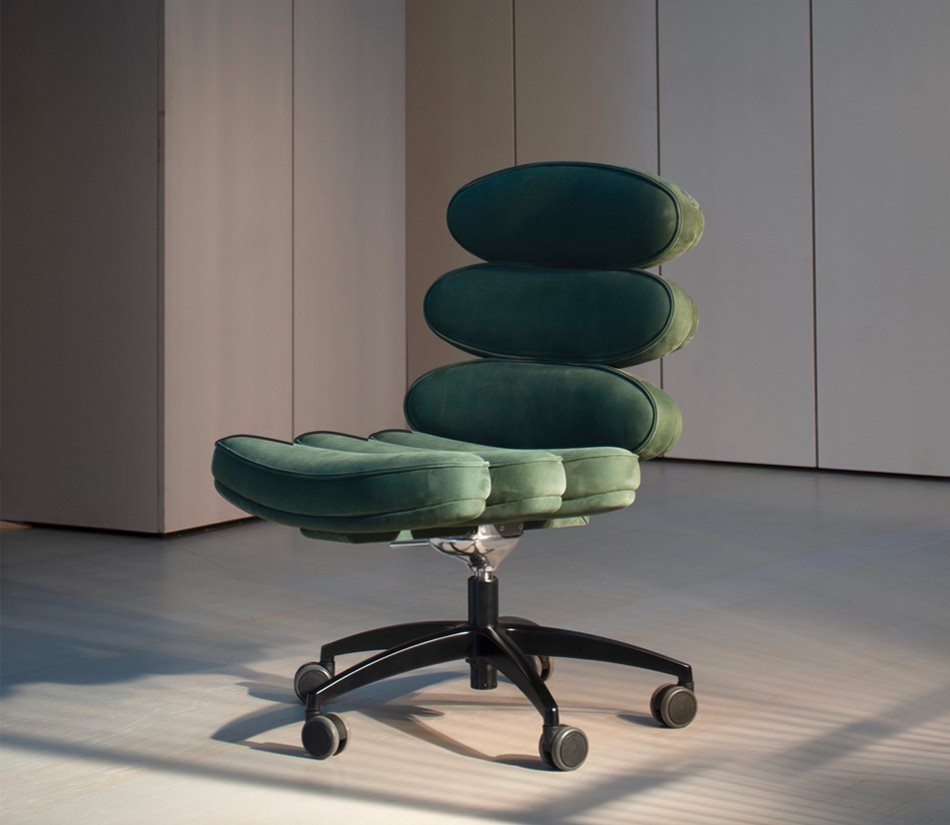Mascheroni_Office_Armchair_Airone_Conference_main_(0)