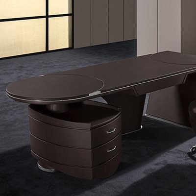 Mascheroni_office_desk_Prior_gallery_02_thumb